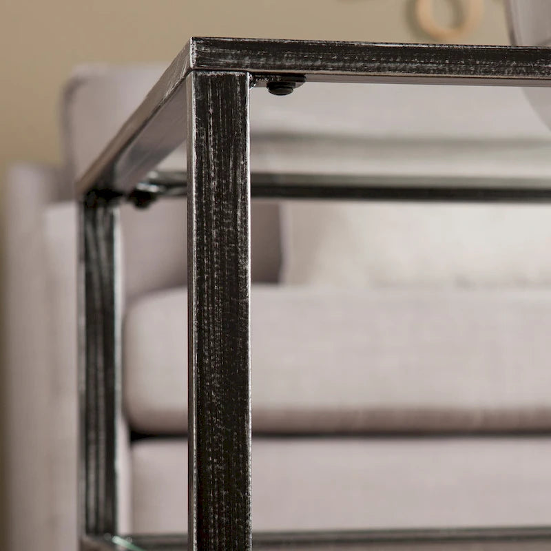 Table basse rectangulaire noire en métal avec plateau en verre et étagère inférieure